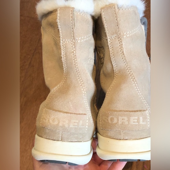 SOREL s6 suede boots Faux fur trim Very warm Only worn a couple times Waterproof - Picture 5 of 9